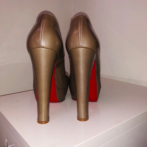 Peep toe Christian Louboutins - Picture 3 of 8